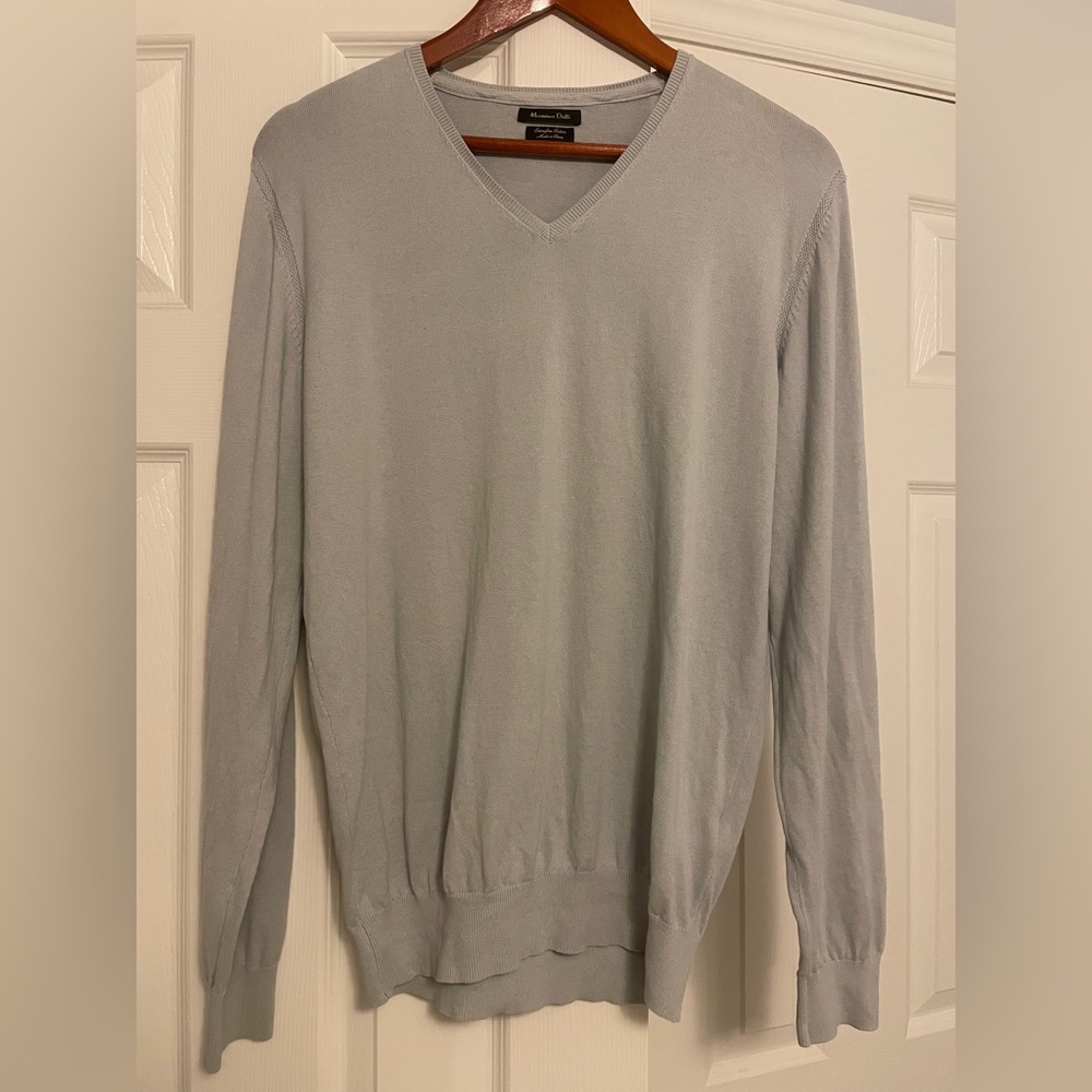 Massimo Dutti extrafine cotton Large V neck sweater 100% cotton